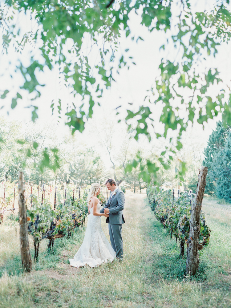 Granite Creek Vineyard Wedding-20.jpg