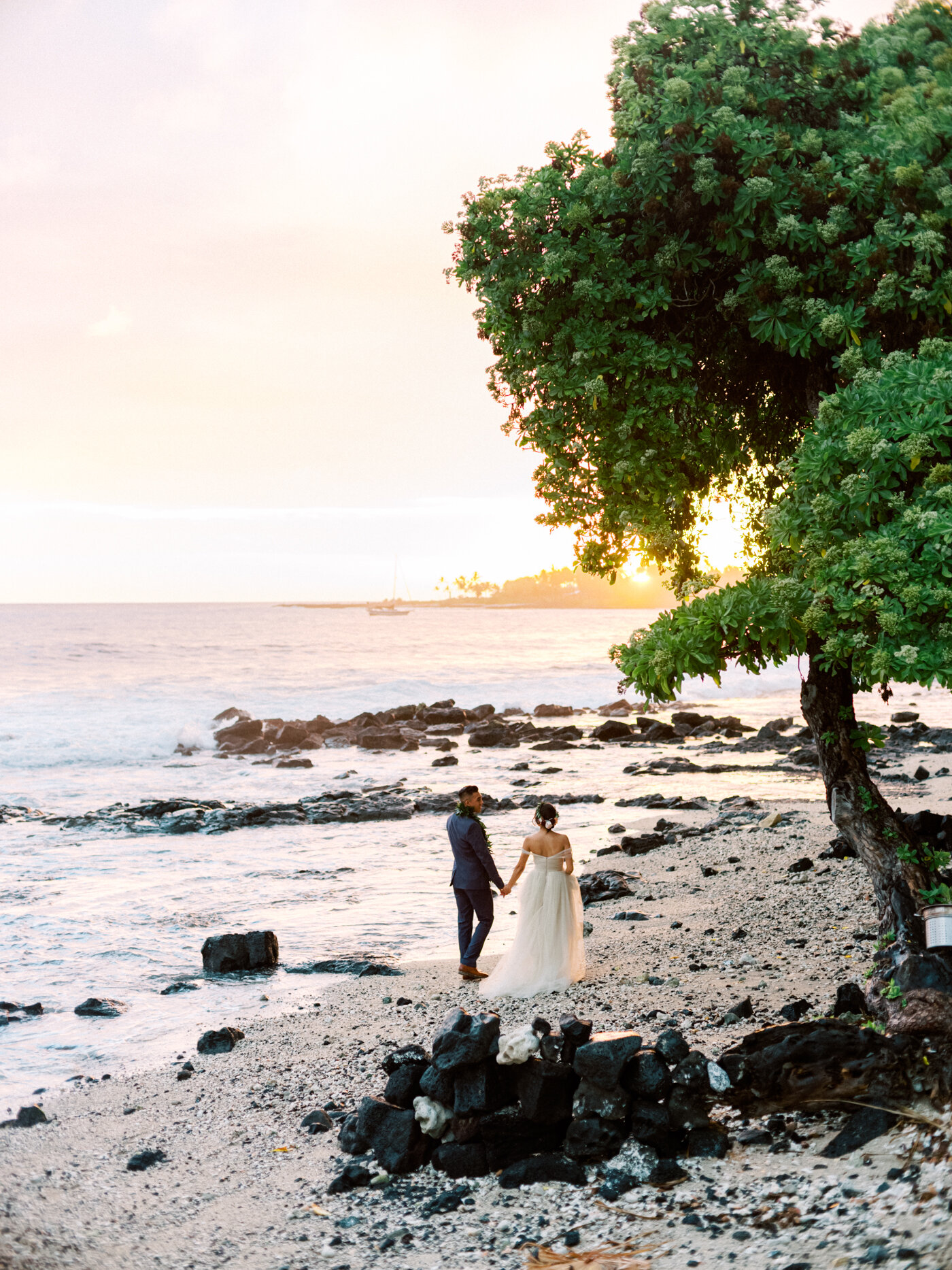 Hawaii Wedding Venues Daylight Mind Coffee Company-1.jpg